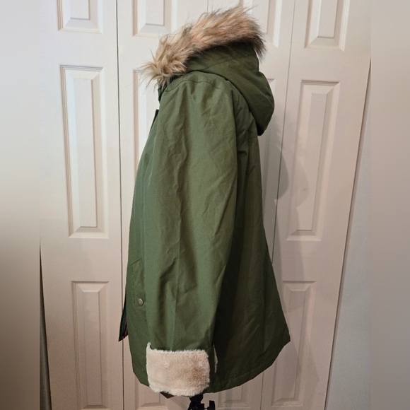 Boden Parka - Picture 5 of 14